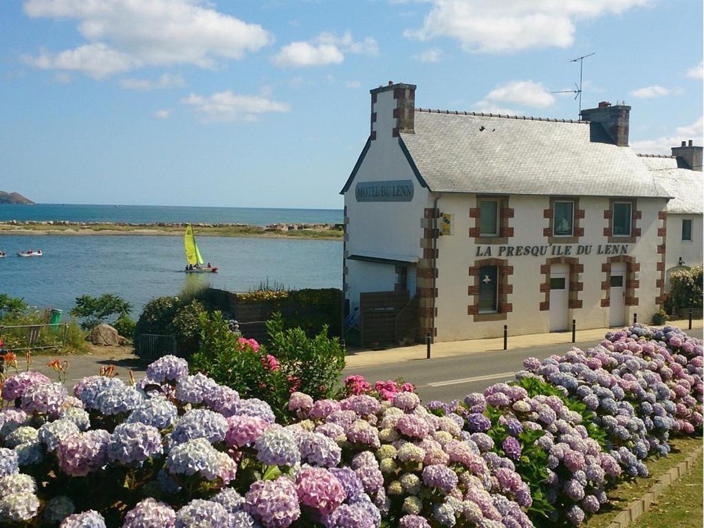 شقة La Presqu' Ile Du Lenn Face A La Mer Louannec المظهر الخارجي الصورة
